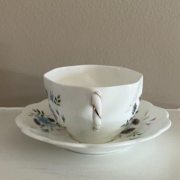 VTG Royal Swansea Bone China, England, Teacup & Saucer, Blue Floral - Picture 2 of 9